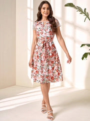 Floral Elegance: Keyhole Neckline Dress with Guipure Lace Belt