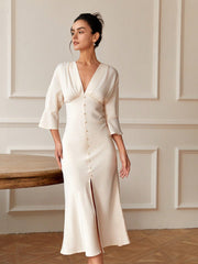 Chic and Elegant: Women's V-Neck Flare Sleeve Dress