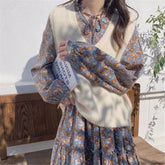 2pcs Set V-Neck Knitted Pullover + Ruffled Lace Floral Dress