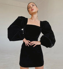 Black puff sleeves velvet dress