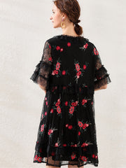 Size Curve Dresses Lace Embroidery Slimming Mini Dress