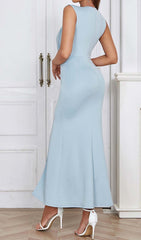 SLEEVELESS THIGH SLIT DRESS IN LIGHT BLUE