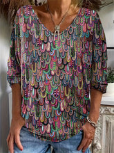 Plus Size Boho Top, Women's Plus Allover Paisley Print Half Sleeve V Neck Slight Stretch Top