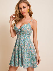 Daisy Dreams: Twist Peekaboo Front Tie Back Floral Sundress