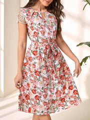 Floral Elegance:  Keyhole Neckline Dress with Guipure Lace Belt