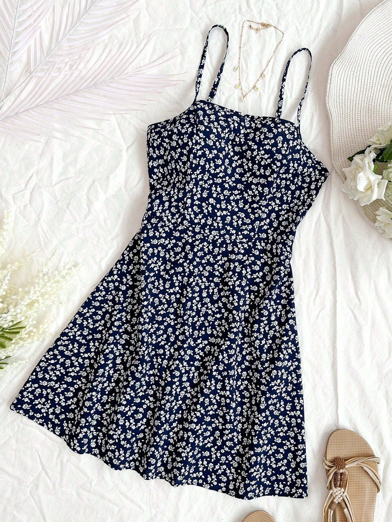Ditsy Floral Print Cami Dress: Vacation Ready for Spring Break