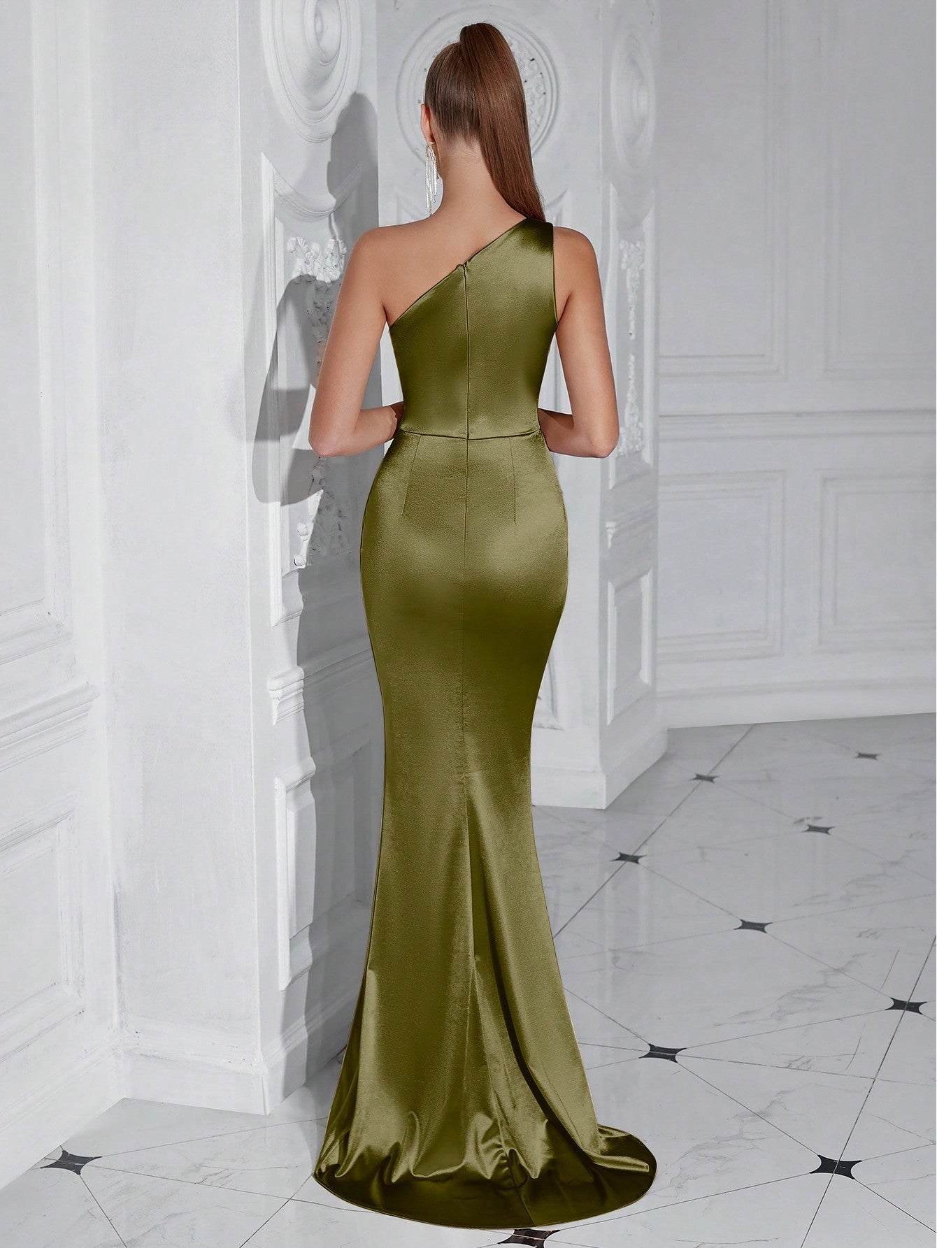 Sophisticated Glamour: Shoulder Pleated High Slit Cocktail Party Prom Dress