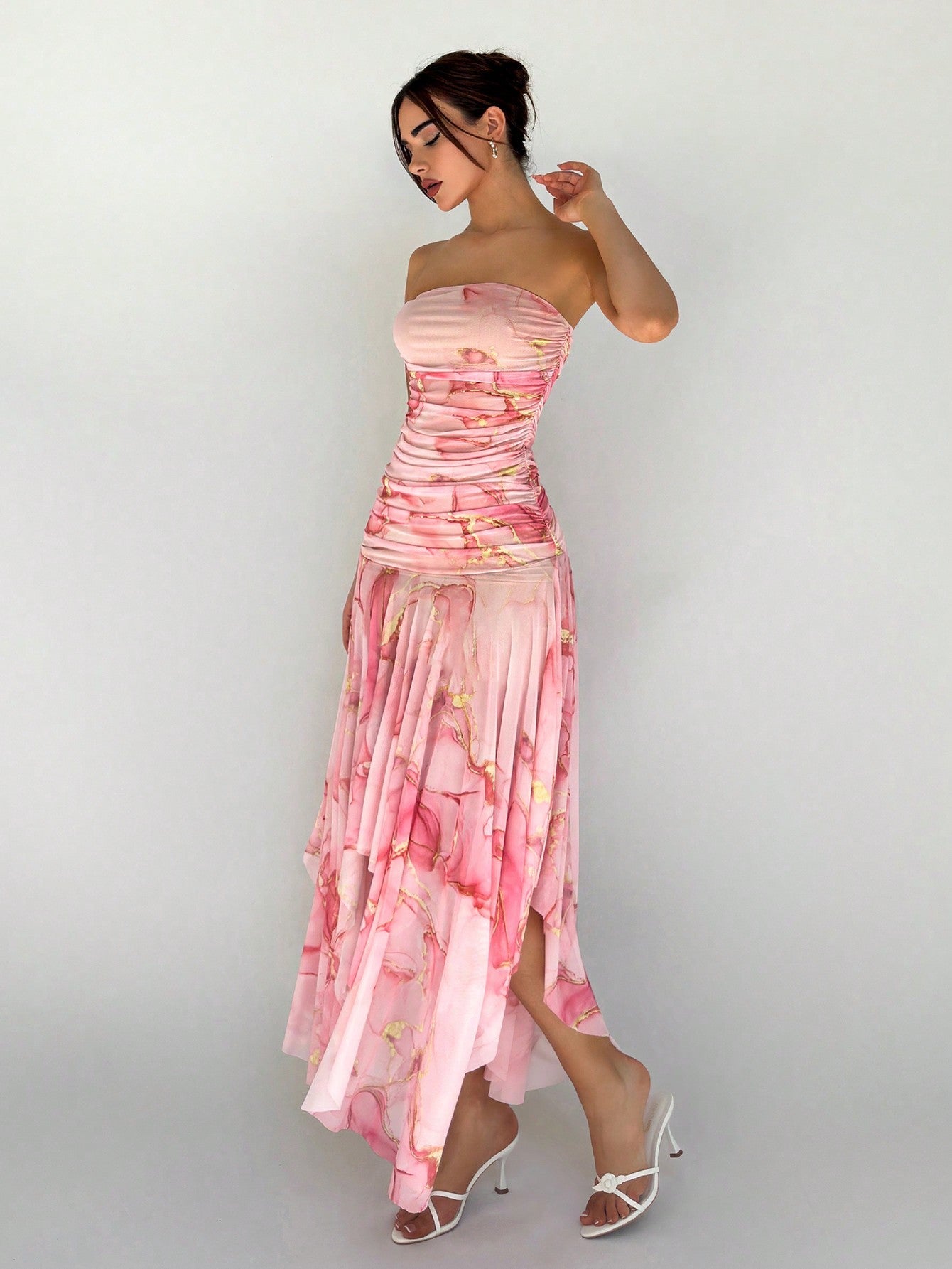 Enchanting Elegance: Women's Floral Print Strapless Slim Dress for Any Occasion
