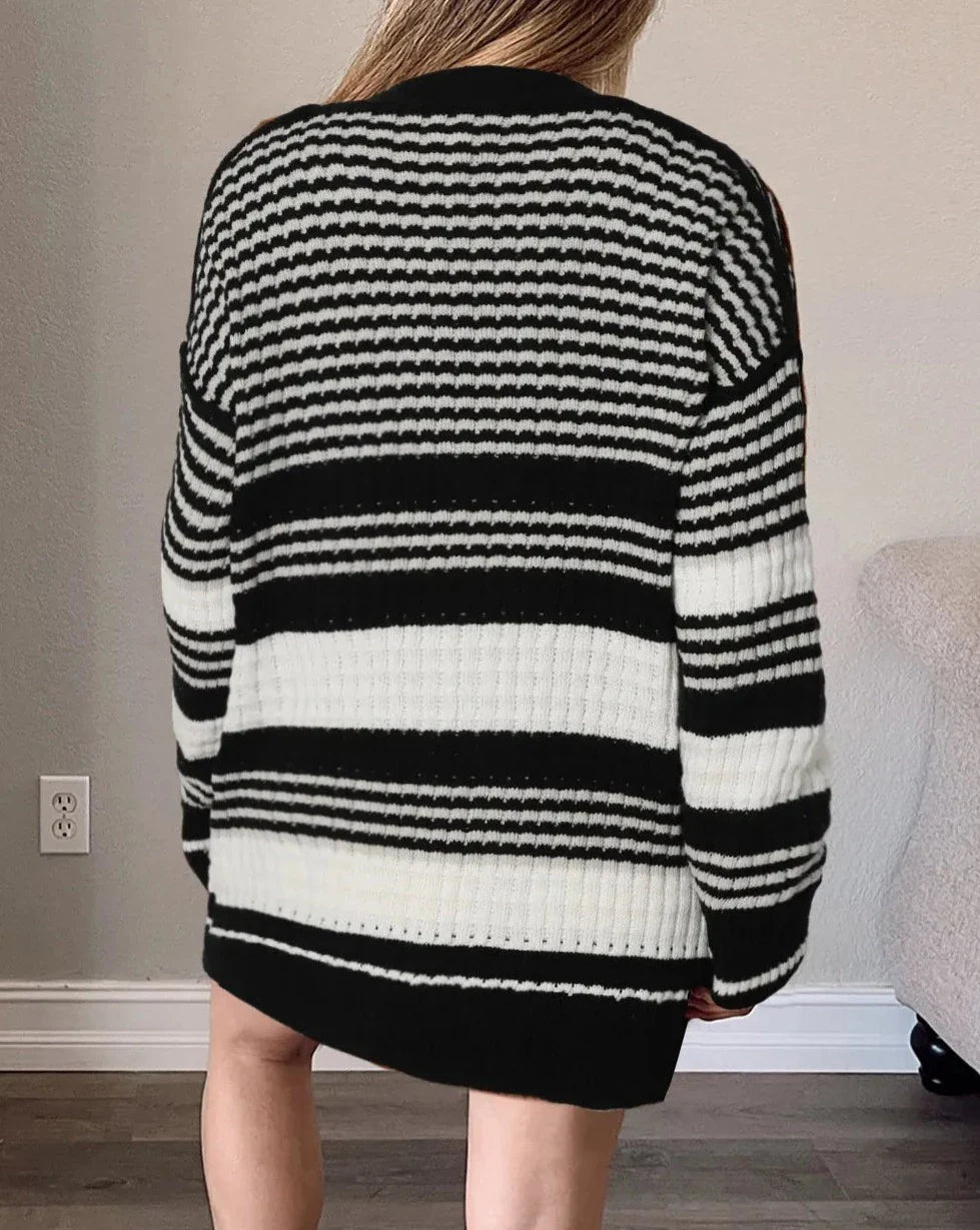 Colorblock Knit Buttoned Cardigan