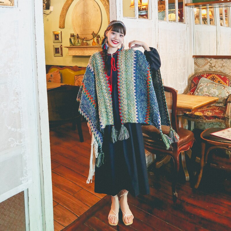 Floral Knitted Vintage Poncho