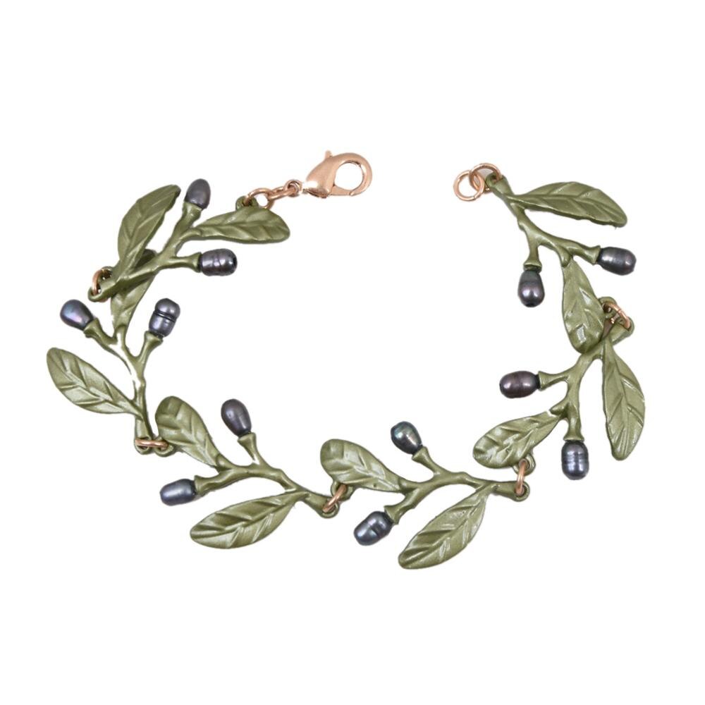 Goblincore Blueberry Pearl Bracelet