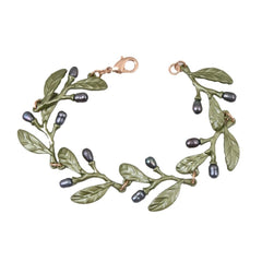 Goblincore Blueberry Pearl Bracelet