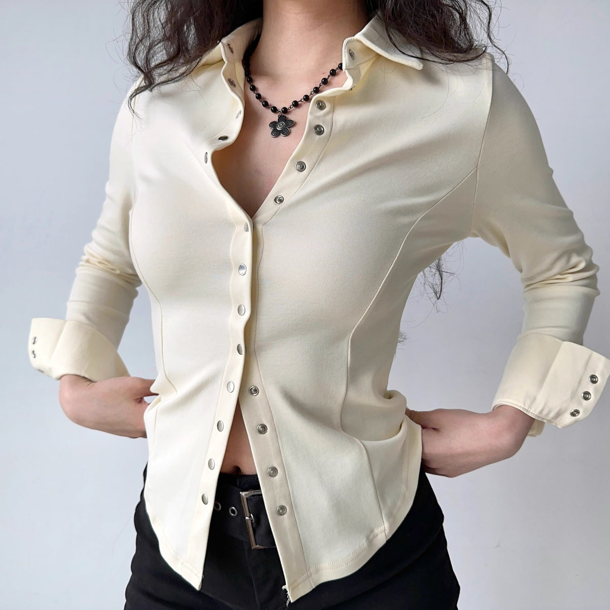 Monica Clasp Blouse
