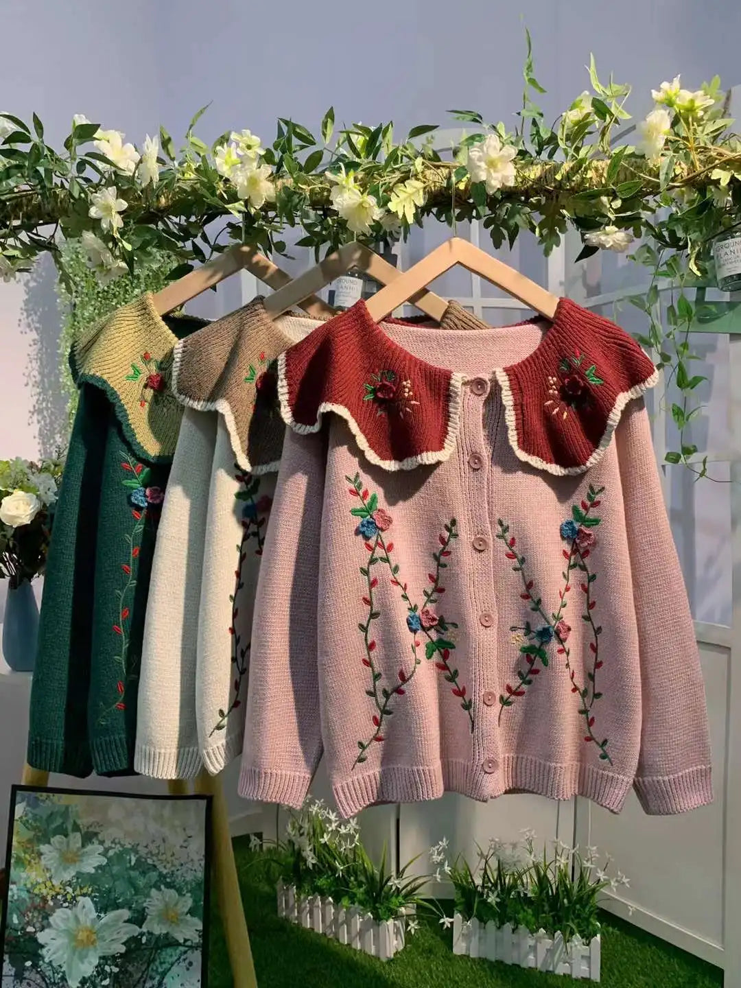 Blossom Ruffle Charm Cardigan