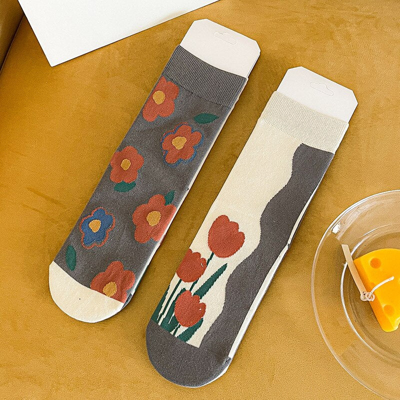 Asymmetric Retro Jacquard Socks