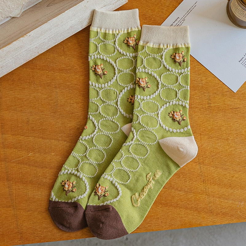 Asymmetric Retro Jacquard Socks