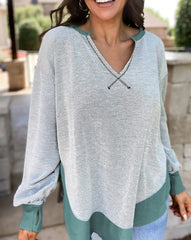 Contrast Edge Reverse Seam Sweatshirt