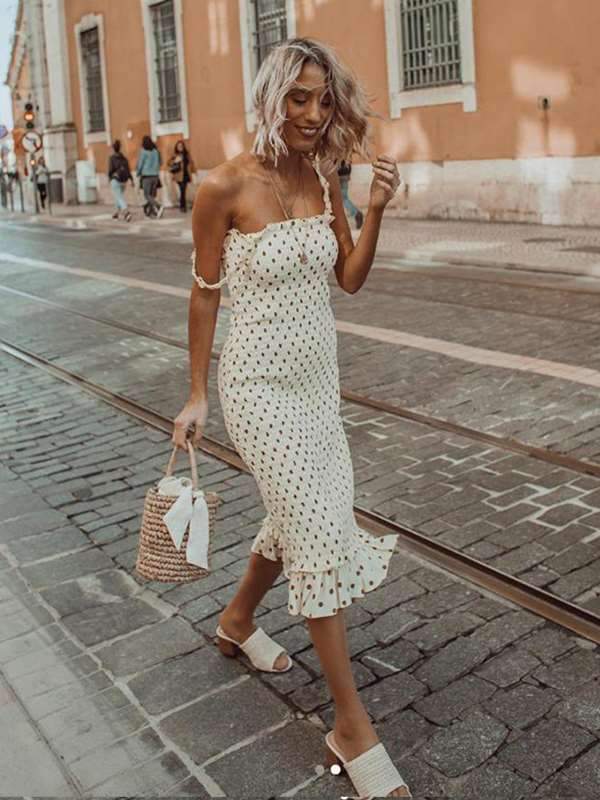 Fashion Wooden ear sling pleated polka dot vacation dress