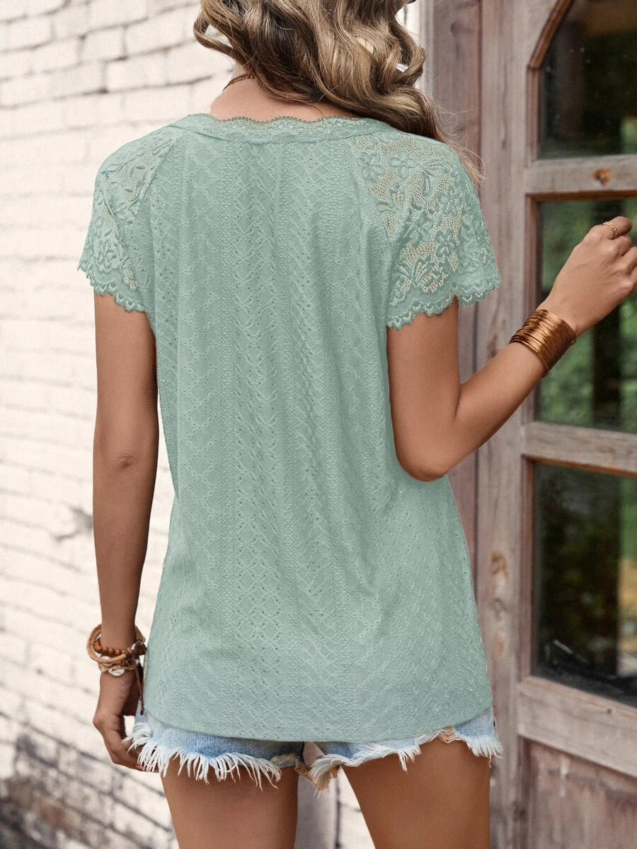 V-Neck Stitching Lace Loose Short-Sleeved T-Shirt